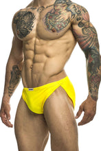Load image into Gallery viewer, JUSTIN+SIMON XSJ09 Running Shorts Color Yellow
